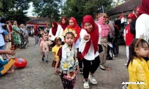 Pawai Budaya TK-KB Semarakkan HUT ke-80 RI