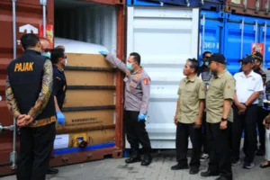 Temuan Pelanggaran Ekspor Produk Turunan CPO, Kapolri: Presiden Tegaskan Kurangi Potensi Kerugian Negara