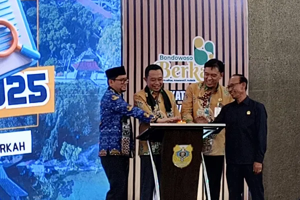 Bupati Bondowoso: Sinergi Job Fair 2025, Dorong Ekonomi Daerah dan Buka Peluang Kerja Lewat Aplikasi “Kerja Berkah”