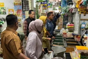Satgas Pangan Polres Ponorogo Pantau Bahan Pokok di Sejumlah Pasar Jelang Nataru