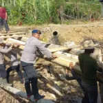 Polres Probolinggo Salurkan Bantuan Sosial Warga Terdampak Banjir