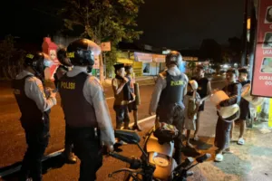 Polres Bondowoso Hidupkan “Blue Light Sahur”, Ramadan Kian Aman dan Khusyuk Polres Bondowoso