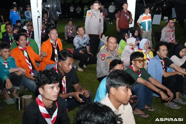 Mahasiswa, Polri, dan intelektual bersatu di Rimbang Baling Riau, dorong gerakan cegah karhutla dan narkoba melalui kolaborasi lintas sektor.