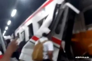 KAI Minta Maaf, Evakuasi Penumpang di Stasiun Bekasi Timur Jadi Prioritas Utama