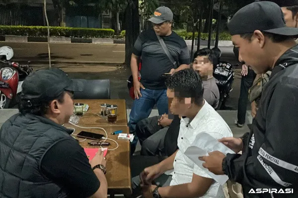 Modus Tarik Motor Berujung Pemerasan, 4 Debt Collector Diciduk Polisi