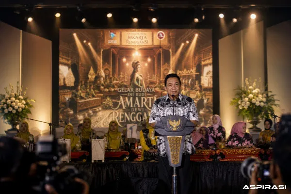 Malam Bersejarah di Bondowoso: Dewi Rengganis Turun Panggung, Pesan Budaya Menggema untuk Generasi Muda