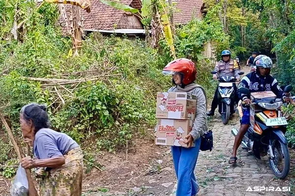 Aiptu Ahmad Abadi Terobos Pelosok Bondowoso, Temukan Fakta Memprihatinkan: Lansia Mengaku Tak Pernah Tersentuh Bansos
