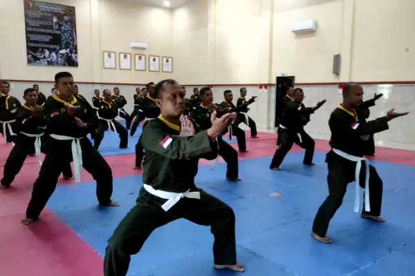 Jaga Prajurit Tetap Prima dan Siap Tugas, Kodim 0822 Bondowoso Uji Kenaikan Tingkat Pencak Silat Militer