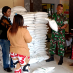 Sinergi TNI-Bulog Mengawal Beras Bantuan