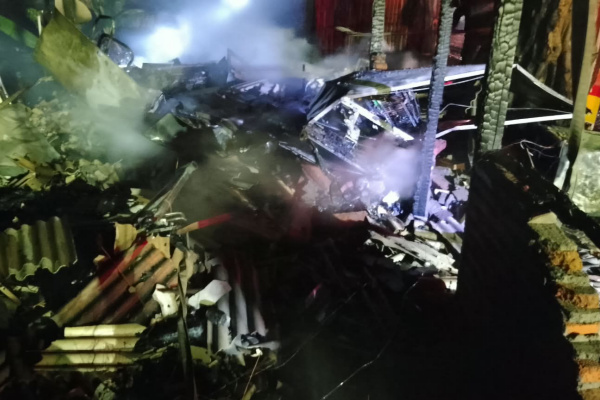 Warung Makan di Maesan Terbakar saat Pemilik ke Luar Kota, Kerugian Capai Rp30 Juta