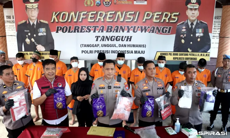 Polresta Banyuwangi Grebek 10 Bandar Narkoba, Sita 4,4 Kg Sabu & Ribuan Pil
