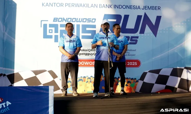 Ratusan Warga Ramaikan Bondowoso QRIS Run 2025, Lari Sehat Sambil Belajar Transaksi Digital
