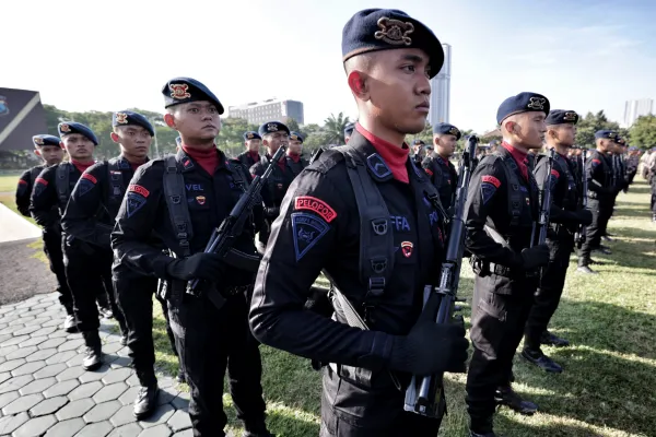 Anggota Brimob Polda Jatim Raih KPLB