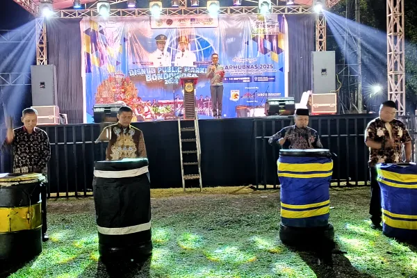 Wabup Bondowoso Resmikan Public Market Dishub 2025 dan Launching Program “Bondowoso Menyala”