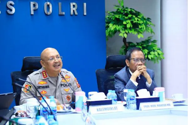 Hadirkan Mahfud MD dan Komjen Chryshnanda