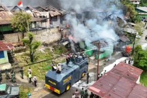 Kabag Ops menerangkan, berawal saat mendengar adanya peristiwa kebakaran di TKP melalui HT/Radio, pihaknya langsung mengerahkan satu unit mobil AWC milik Polresta Jayapura Kota.