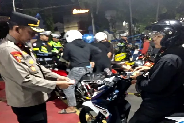 Polres Kediri Kota Sikat Knalpot Brong, Puluhan Motor Disita dalam KRYD