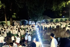 Ponpes Kunuuzul Imam Kauman Bondowoso Gelar Kirab Hari Santri Nasional, Start dari Makam Ki Ronggo