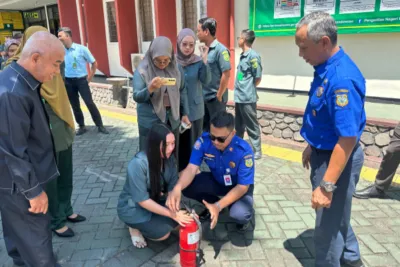 Sosialisasi Proteksi Kebakaran di Kantor Pengadilan Negeri Bondowoso Berjalan Interaktif