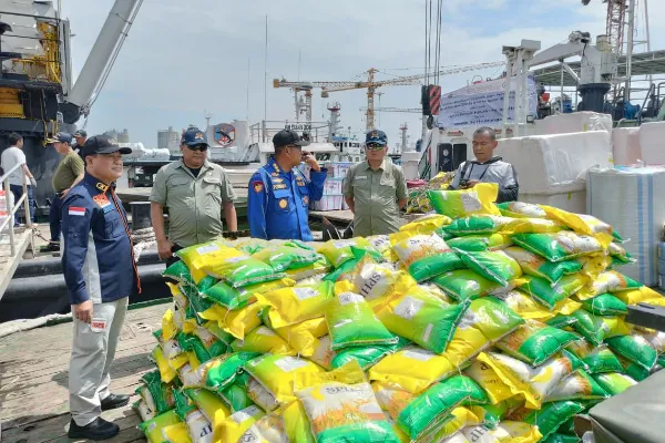 Batalyon Dhira Brata Akpol 1990 Gerak Cepat Kirim Bantuan Besar untuk Korban Banjir Bandang & Longsor Aceh Tamiang