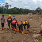 Update Penanganan Bencana Sumbar: Polri Percepat Pencarian dan Identifikasi Jenazah