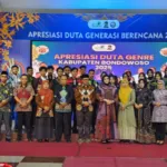 Duta Genre Kabupaten Bondowoso 2025 Menerima Apresiasi Atas Dedikasi dan Kontribusinya dalam Program Peningkatan Kualitas Hidup Remaja