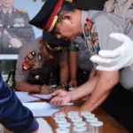 Wujudkan Zero Narkoba, Polres Jember Gelar Tes Urine Mendadak bagi Para Perwira