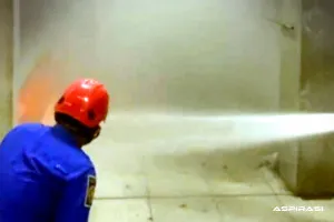 Kebakaran Ruko di Pasar Induk Bondowoso, Petugas Sigap Padamkan Api