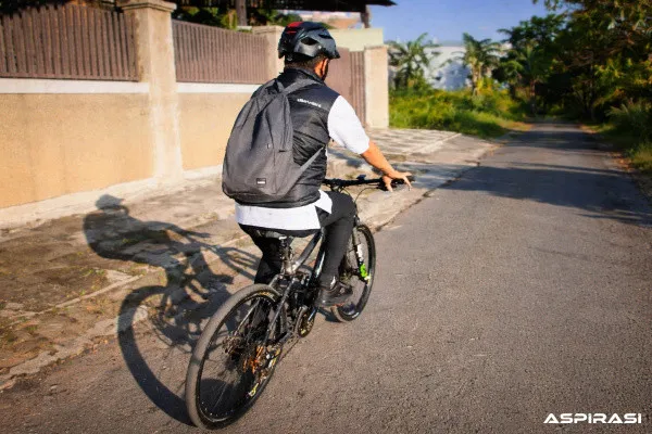 ASN Bondowoso Digas Efisiensi! Dari Hemat Listrik hingga Gowes ke Kantor