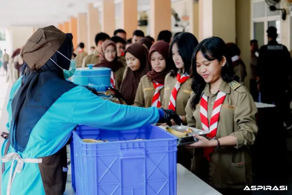 Revolusi MBG: SPPG Polri Uji Coba Sistem Prasmanan, Perdana Digelar di Pejaten